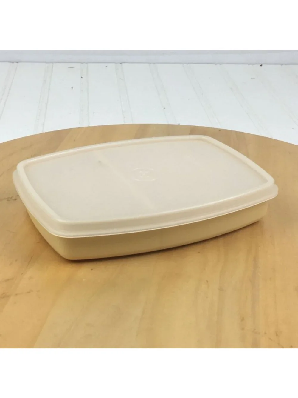 Tupperware Packette Divided Lunch Snack Container With Seal #813-3 USA